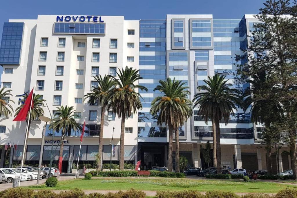 Tres Bel Appartement En Face Du Parc, Pres Du Novotel Mohammedia Exterior foto